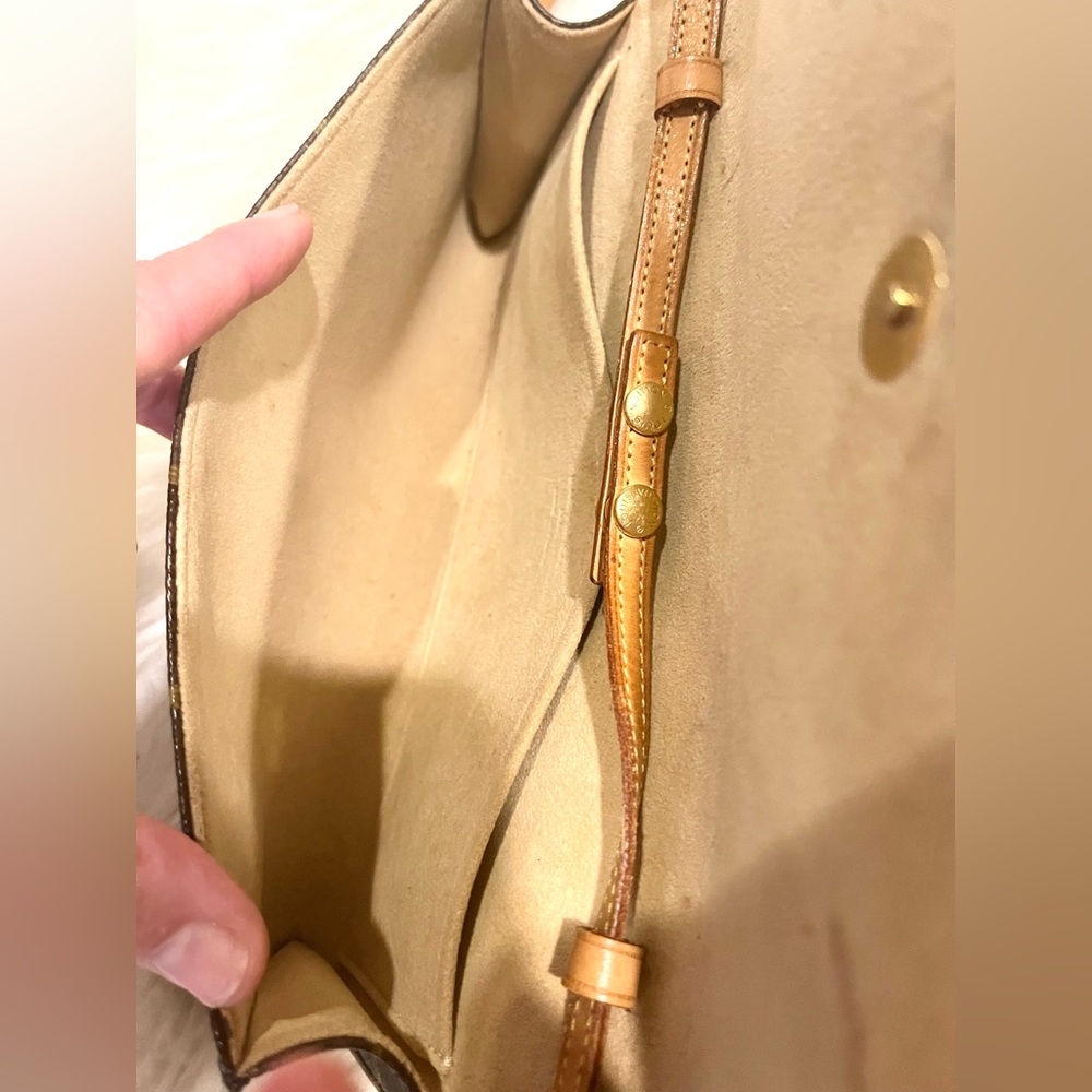 Louis Vuitton Brown and Gold Crossbody Bag - Picture 12 of 17